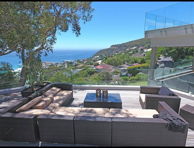 8 BEDROOM HOUSE FOR SALE IN LLANDUDNO